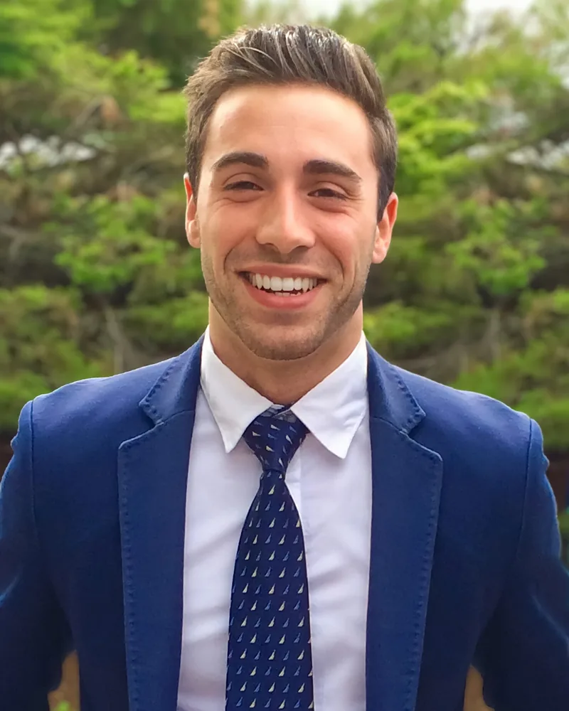 A man in a suit and tie.